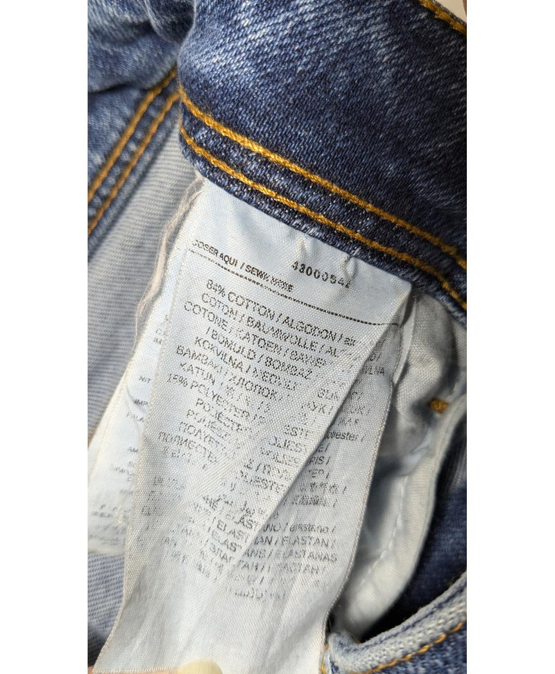 Élégance responsable avec cette pièce vintage 563469 en parfait état, sélectionnée par Once Again.