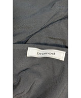 Le choix intelligent pour la mode durable, cette pièce 563561 Once Again allie parfait état et prix abordable.