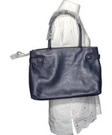 Le choix intelligent pour la mode durable, cette pièce 563718 Once Again allie parfait état et prix abordable.