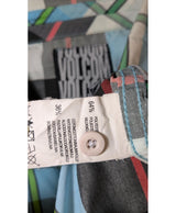 563767 Once Again, la référence de la friperie en ligne pour des achats de vêtements d'occasion sans souci et en état parfait.