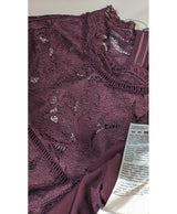 563788 Once Again, la référence de la friperie en ligne pour des achats de vêtements d'occasion sans souci et en état parfait.