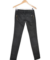 La garantie Once Again : 563872 vêtements d'occasion de marque en état irréprochable.