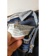 Expérience d'achat simple et satisfaisante pour cette fripe 563873 de qualité, offert par Once Again.