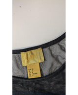 Expérience d'achat simple et satisfaisante pour cette fripe 563885 de qualité, offert par Once Again.
