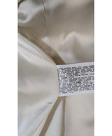 La garantie Once Again : 563898 vêtements d'occasion de marque en état irréprochable.