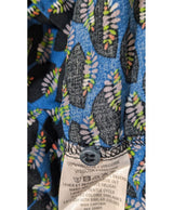 La garantie Once Again : 563938 vêtements d'occasion de marque en état irréprochable.