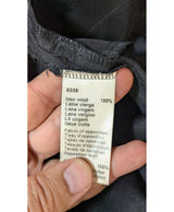 Expérience d'achat simple et satisfaisante pour cette fripe 564300 de qualité, offert par Once Again.