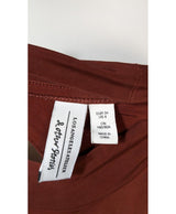 564330 Once Again, la référence de la friperie en ligne pour des achats de vêtements d'occasion sans souci et en état parfait.