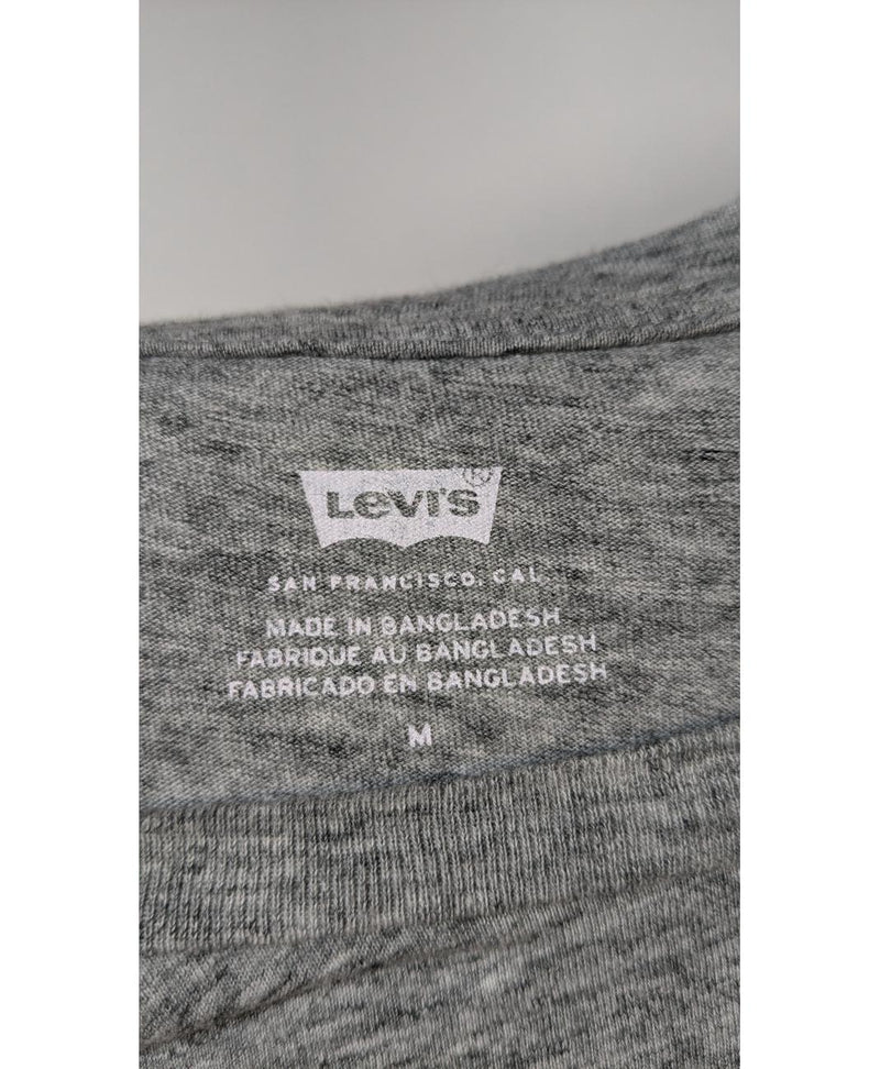 Élégance responsable avec cette pièce vintage 564362 en parfait état, sélectionnée par Once Again.