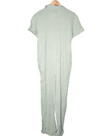 La garantie Once Again : 564374 vêtements d'occasion de marque en état irréprochable.