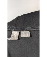 La garantie Once Again : 564387 vêtements d'occasion de marque en état irréprochable.