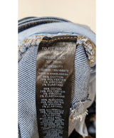 564416 Once Again, la référence de la friperie en ligne pour des achats de vêtements d'occasion sans souci et en état parfait.