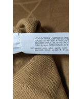 La garantie Once Again : 564659 vêtements d'occasion de marque en état irréprochable.