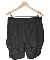 La garantie Once Again : 564845 vêtements d'occasion de marque en état irréprochable.