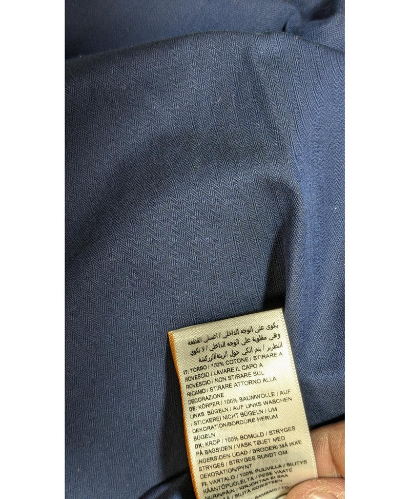 Une friperie en ligne rapide et fiable : découvrez ce vêtement d'occasion 564878 Once Again en excellent état.