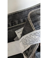 564950 Once Again, la référence de la friperie en ligne pour des achats de vêtements d'occasion sans souci et en état parfait.