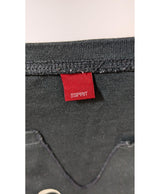 564972 Once Again, la référence de la friperie en ligne pour des achats de vêtements d'occasion sans souci et en état parfait.