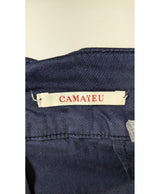 La garantie Once Again : 564976 vêtements d'occasion de marque en état irréprochable.