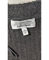 Expérience d'achat simple et satisfaisante pour cette fripe 565252 de qualité, offert par Once Again.