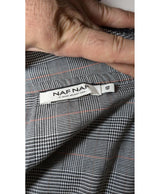 565512 Once Again, la référence de la friperie en ligne pour des achats de vêtements d'occasion sans souci et en état parfait.
