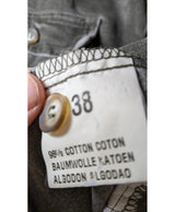 La garantie Once Again : 565624 vêtements d'occasion de marque en état irréprochable.