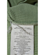 Expérience d'achat simple et satisfaisante pour cette fripe 565716 de qualité, offert par Once Again.