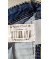 Shopping simplifié avec Once Again pour 565841 : trouvez des pièces uniques en très bon état en quelques clics.