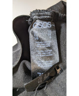 Expérience d'achat simple et satisfaisante pour cette fripe 565921 de qualité, offert par Once Again.