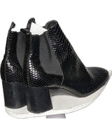 Le choix intelligent pour la mode durable, cette pièce 565960 Once Again allie parfait état et prix abordable.