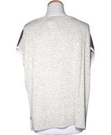 Expérience d'achat simple et satisfaisante pour cette fripe 565970 de qualité, offert par Once Again.