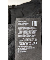 565999 Once Again, la référence de la friperie en ligne pour des achats de vêtements d'occasion sans souci et en état parfait.