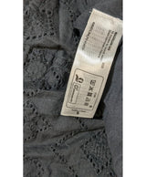 566217 Once Again, la référence de la friperie en ligne pour des achats de vêtements d'occasion sans souci et en état parfait.