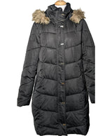 Le choix intelligent pour la mode durable, cette pièce 566240 Once Again allie parfait état et prix abordable.