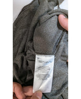 Expérience d'achat simple et satisfaisante pour cette fripe 566302 de qualité, offert par Once Again.