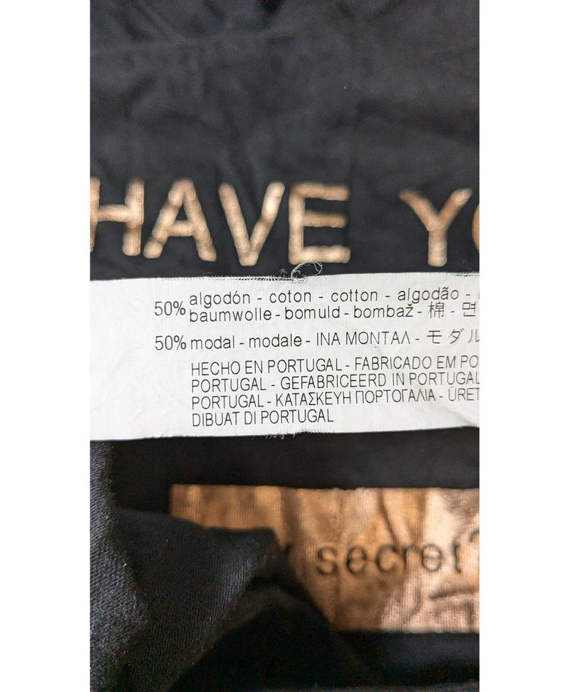 La garantie Once Again : 566335 vêtements d'occasion de marque en état irréprochable.