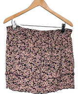 La garantie Once Again : 566378 vêtements d'occasion de marque en état irréprochable.