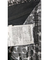 La garantie Once Again : 566381 vêtements d'occasion de marque en état irréprochable.