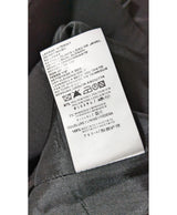 Le choix intelligent pour la mode durable, cette pièce 566501 Once Again allie parfait état et prix abordable.