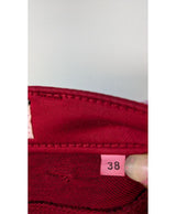La garantie Once Again : 567056 vêtements d'occasion de marque en état irréprochable.
