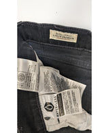 La garantie Once Again : 567147 vêtements d'occasion de marque en état irréprochable.
