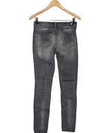 La garantie Once Again : 567667 vêtements d'occasion de marque en état irréprochable.