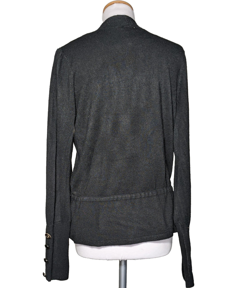 Once Again présente : 567858 mode éco-responsables, confort et style accessible.