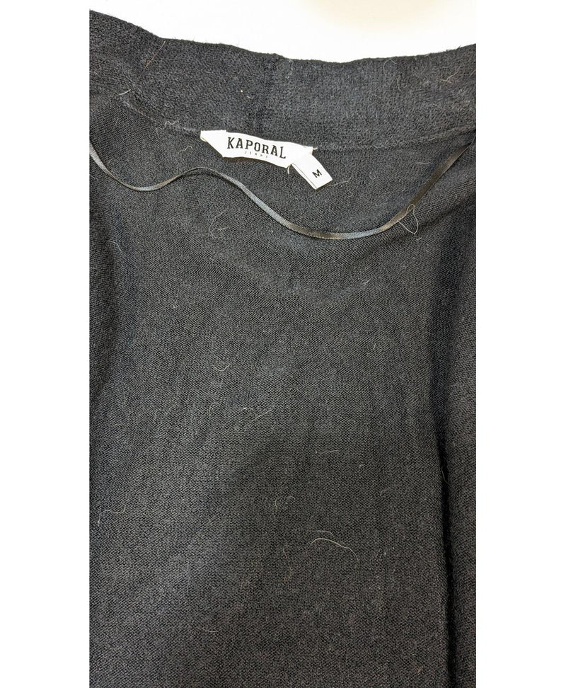 567858 Once Again, la référence de la friperie en ligne pour des achats de vêtements d'occasion sans souci et en état parfait.