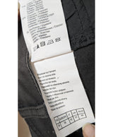 568176 Once Again, la référence de la friperie en ligne pour des achats de vêtements d'occasion sans souci et en état parfait.