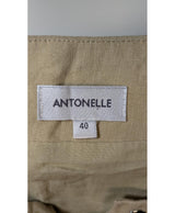 La garantie Once Again : 568301 vêtements d'occasion de marque en état irréprochable.