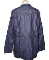 La garantie Once Again : 568393 vêtements d'occasion de marque en état irréprochable.