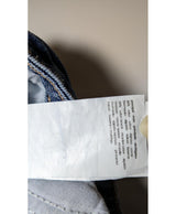 Le choix intelligent pour la mode durable, cette pièce 568494 Once Again allie parfait état et prix abordable.