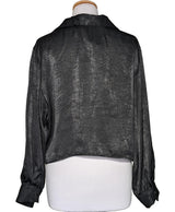 La garantie Once Again : 568522 vêtements d'occasion de marque en état irréprochable.