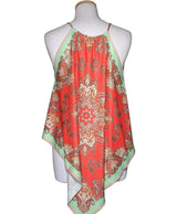 La garantie Once Again : 568523 vêtements d'occasion de marque en état irréprochable.