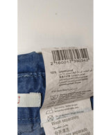 La garantie Once Again : 568545 vêtements d'occasion de marque en état irréprochable.